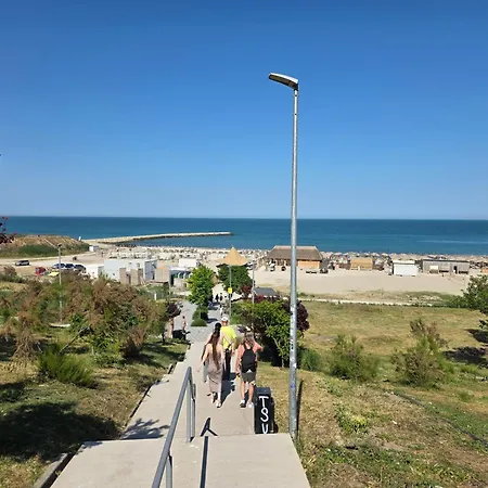Rasarit La Mare