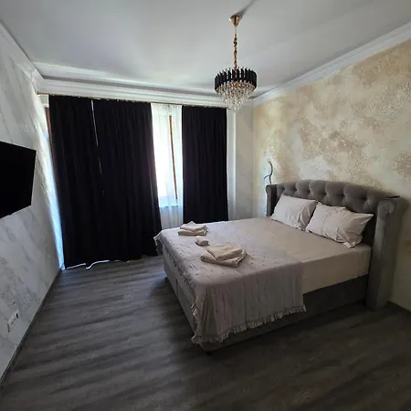 Rasarit La Mare 아파트